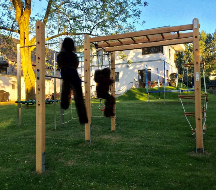Columpio Nido Con Estructura De Acero Para Jardín, Resistente 150 Kg, Altura Regulable Y Hecho En La UE